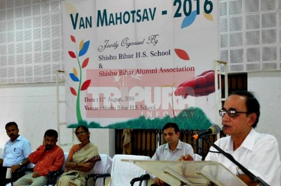 Education Minister calls for Van Mahotsav celebration during the whole year  
